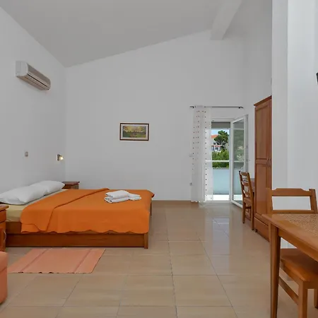 Villa Juric 1 Baska Voda Exterior photo